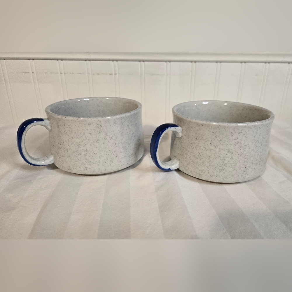 Stoneware Whale Mug Set - Set Of 2 - Picture 5 of 7